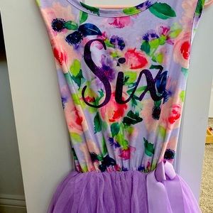 6 year old birthday dress worn once for pictures